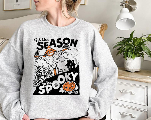 tis-the-season-to-be-spooky-sweatshirt-vintage-halloween-1